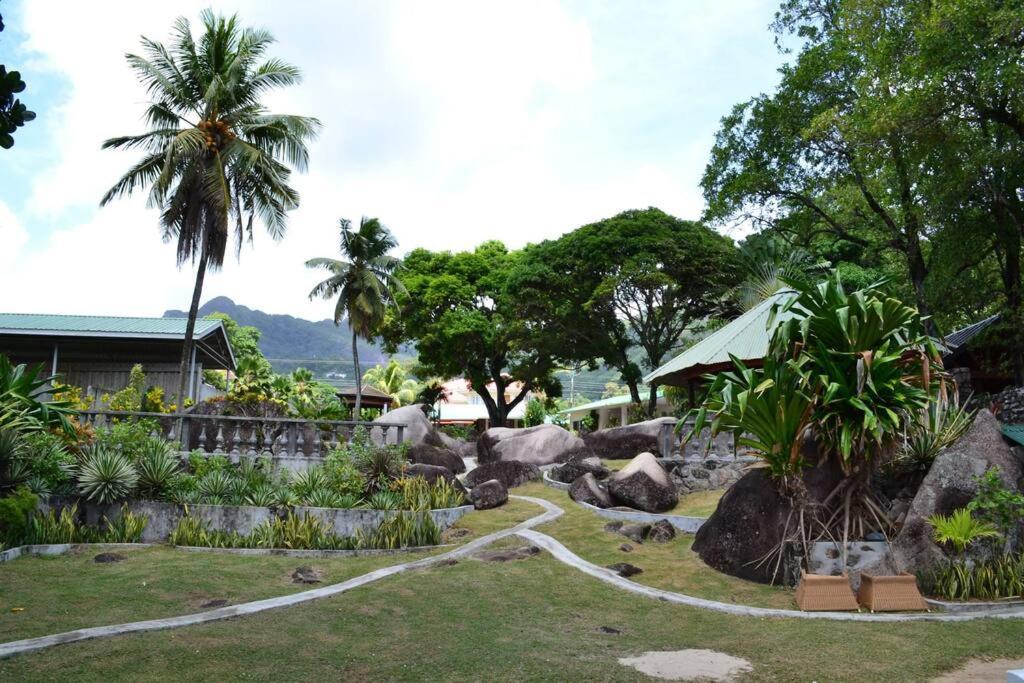 Riva D Etruschi Seychelles *